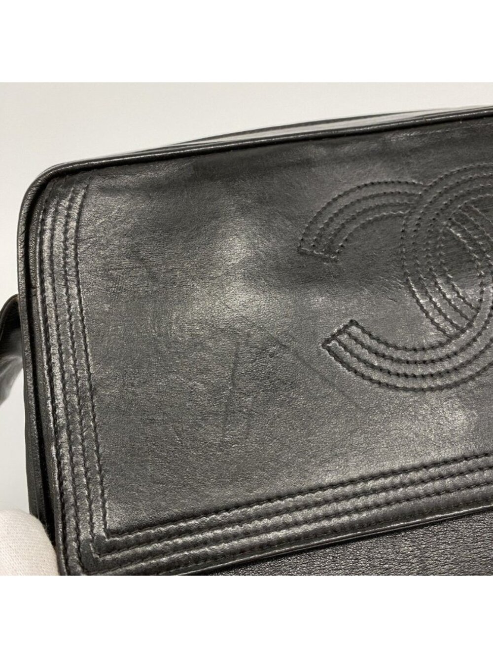 Chanel Shoulder Bag Lambskin Black Gold - Picture 9 of 10